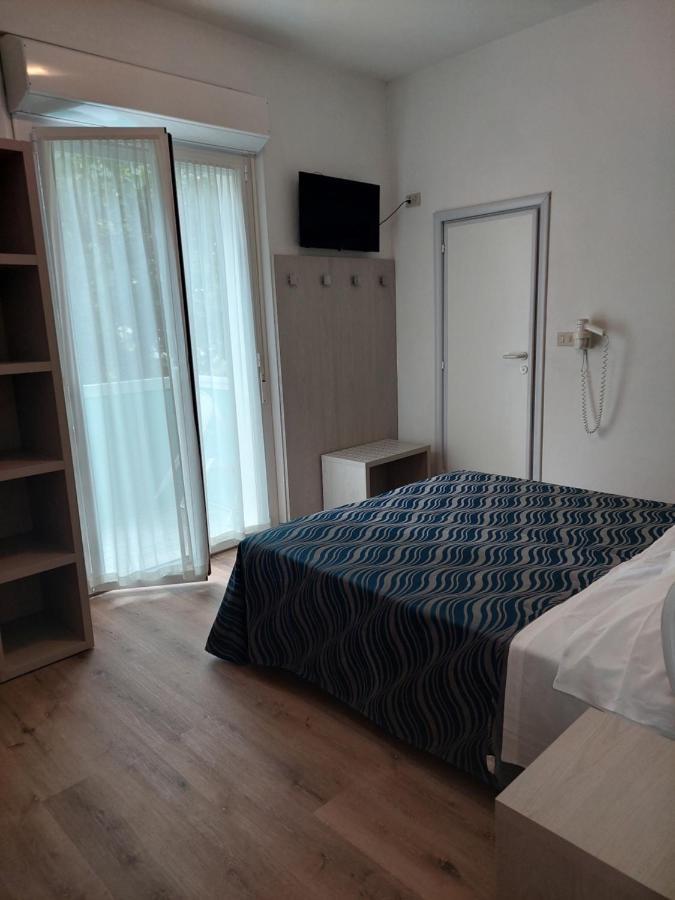 Costa Del Sole Only Room Milano Marittima Eksteriør billede
