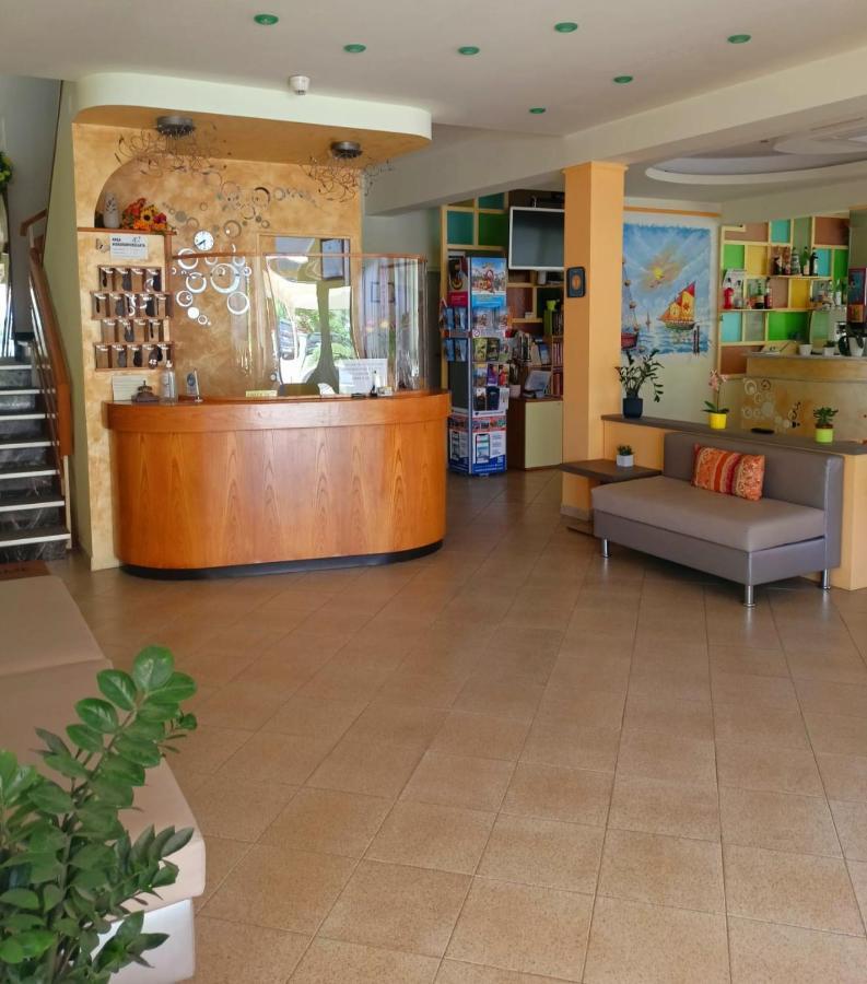 Costa Del Sole Only Room Milano Marittima Eksteriør billede