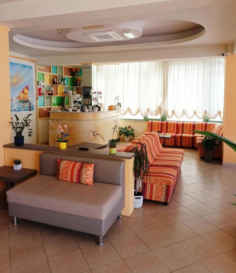 Costa Del Sole Only Room Milano Marittima Eksteriør billede