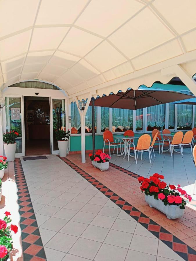 Costa Del Sole Only Room Milano Marittima Eksteriør billede