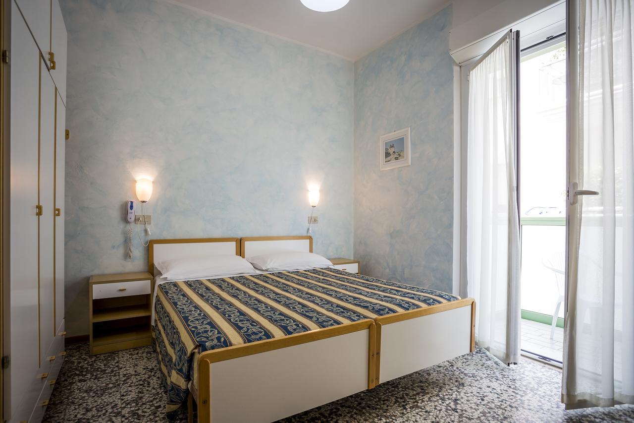 Costa Del Sole Only Room Milano Marittima Eksteriør billede
