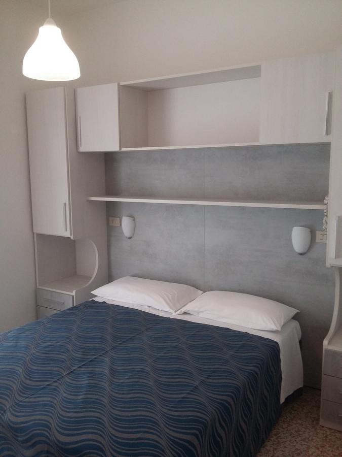 Costa Del Sole Only Room Milano Marittima Eksteriør billede