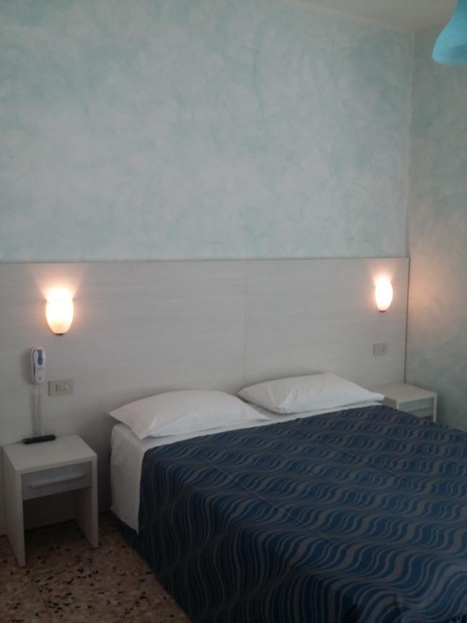 Costa Del Sole Only Room Milano Marittima Eksteriør billede